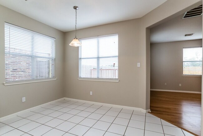 Building Photo - 15811 Granite Mountain Trail