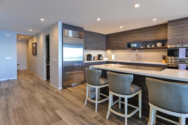 Building Photo - 861 Beach Front Dr