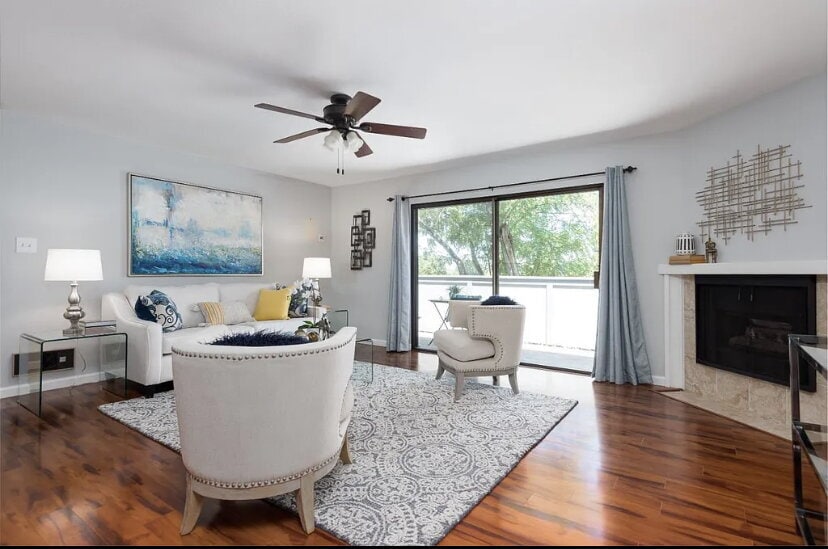 Primary Photo - Centrally located one bedroom condo that w...