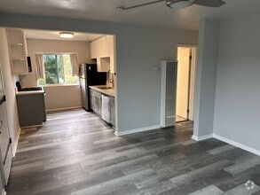Building Photo - 3826 Swift Ave