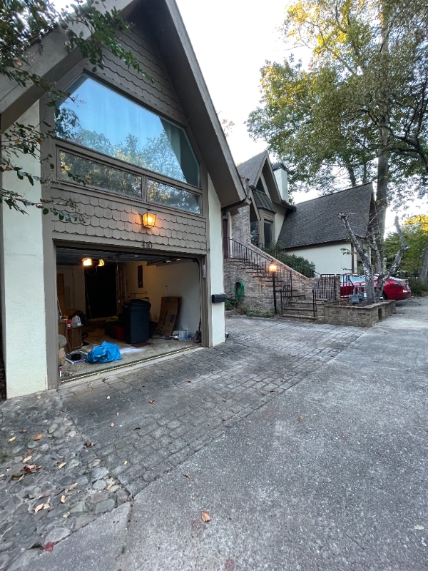 Building Photo - 410 Drexel Ave