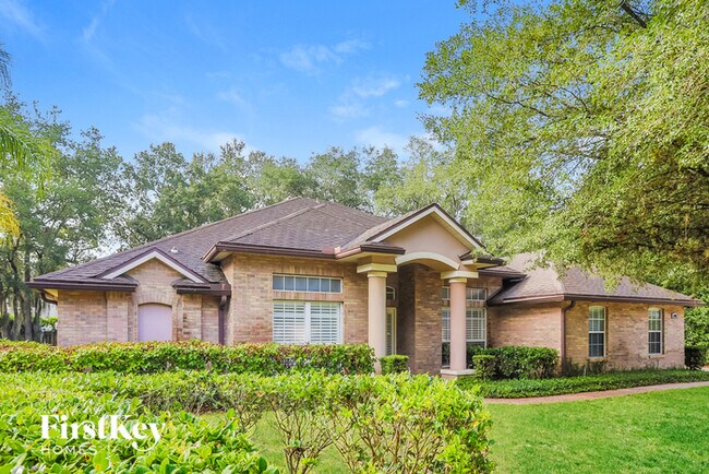 Building Photo - 1909 Holly Oak Dr
