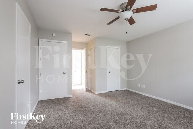 Foto del edificio - 36 W Bigelow Oak Ct