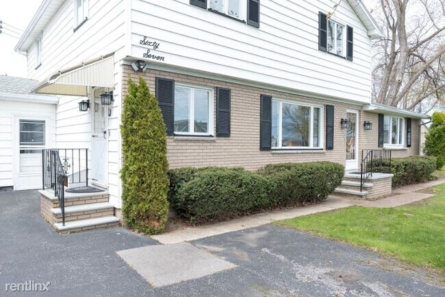 Foto del edificio - 3 br, 2 bath House - 67 Cranberry Rd