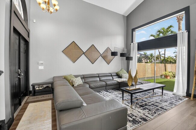 Foto del edificio - 3527 Stratton Ln