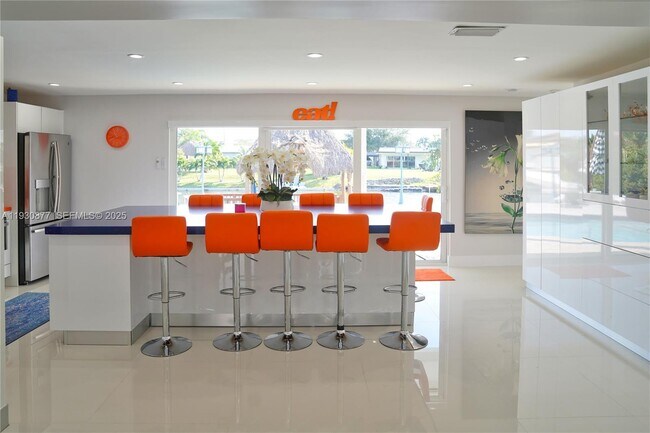 Foto del edificio - 17135 NW 87th Ave