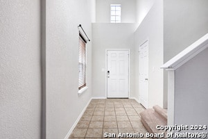 Building Photo - 11823 Silver Coins