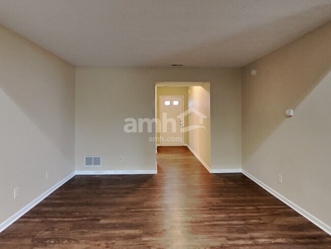 Foto del edificio - 5108 Rocky Forge Dr