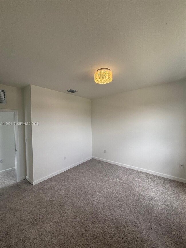 Foto del edificio - 27709 SW 155th Ct
