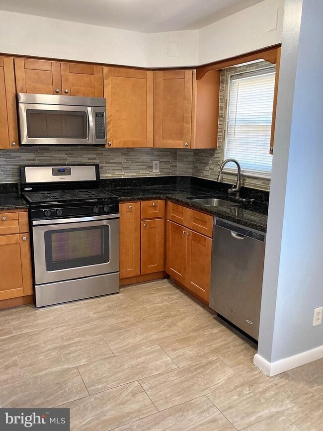 Building Photo - 12560 Nanton Dr