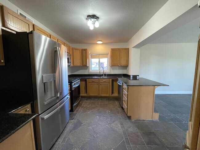 Foto del edificio - 2639 S Pittsburg Ave