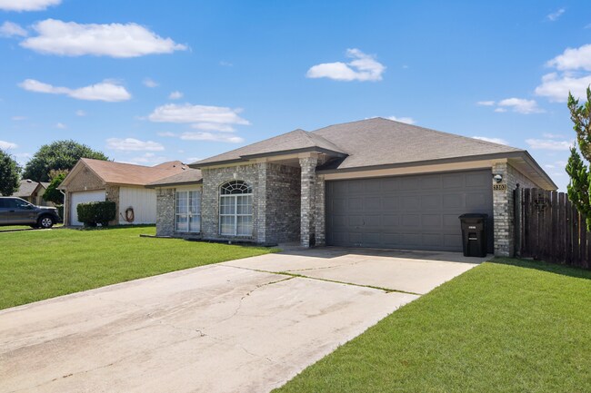 Building Photo - 3303 Dorothy Jane Dr