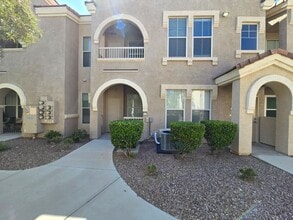 Building Photo - 10550 W Alexander Rd