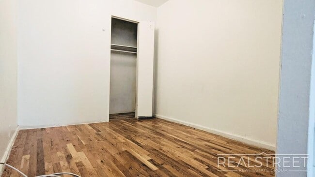 Building Photo - Incredible Studio in Prime Gowanus