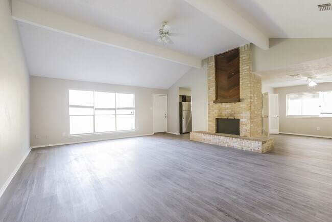 Foto del edificio - 3446 Hombly Rd