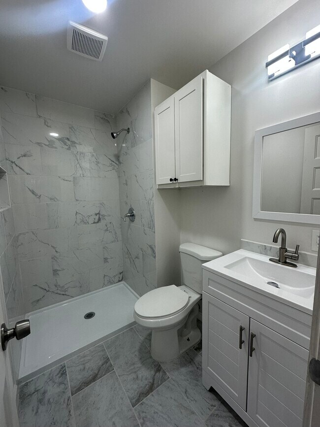 Foto del edificio - 140 N Acres Dr