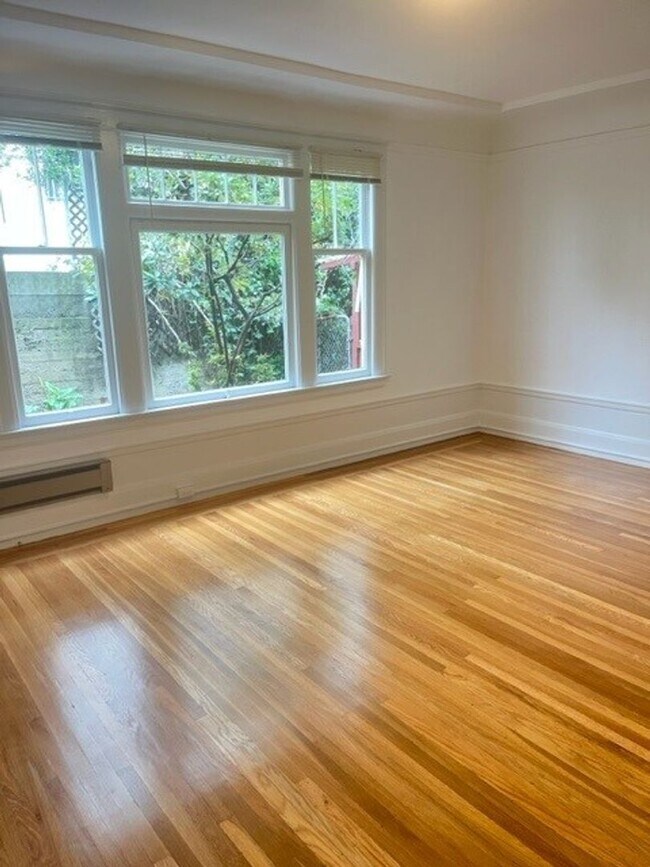 Foto del edificio - 2620-26 Van Ness