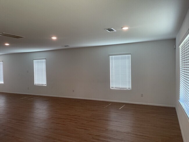 Building Photo - 20806 Masella Ridge Dr