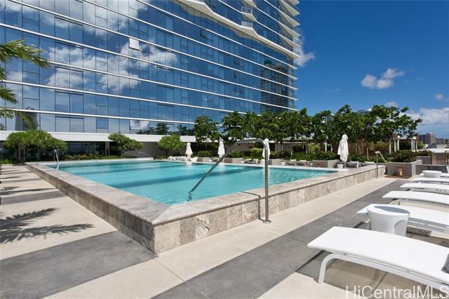 Building Photo - 888 Kapiolani Blvd