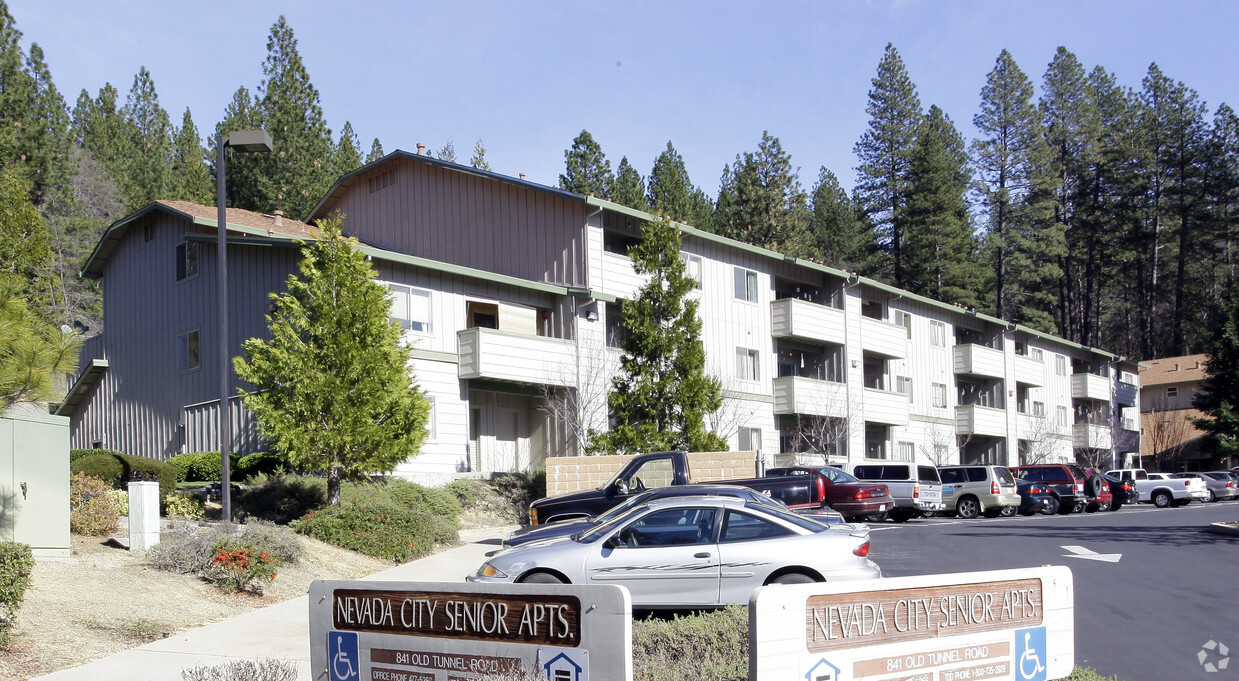 Foto del edificio - Nevada City Senior Apartments