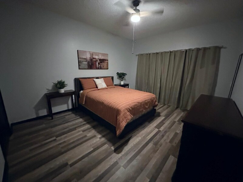 Foto principal - 1806 Superior Ct