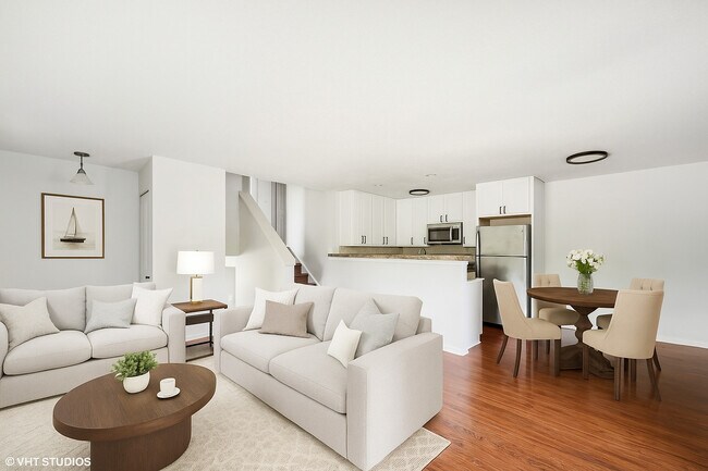 Foto del edificio - 1110 Inverrary Ln