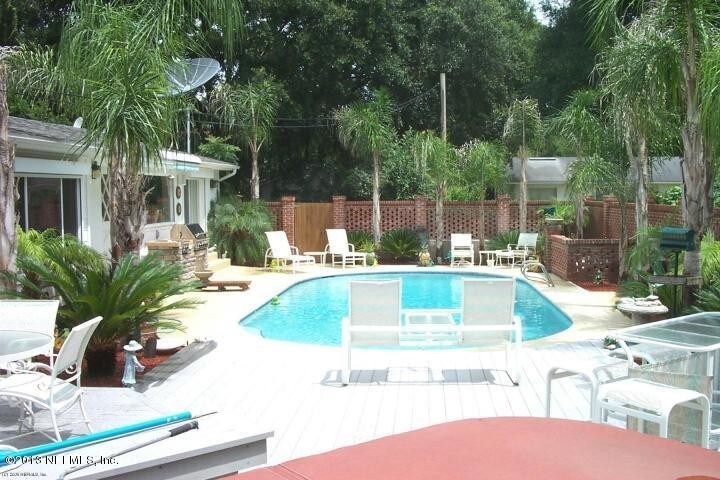 Primary Photo - 4189 Palmer Ave