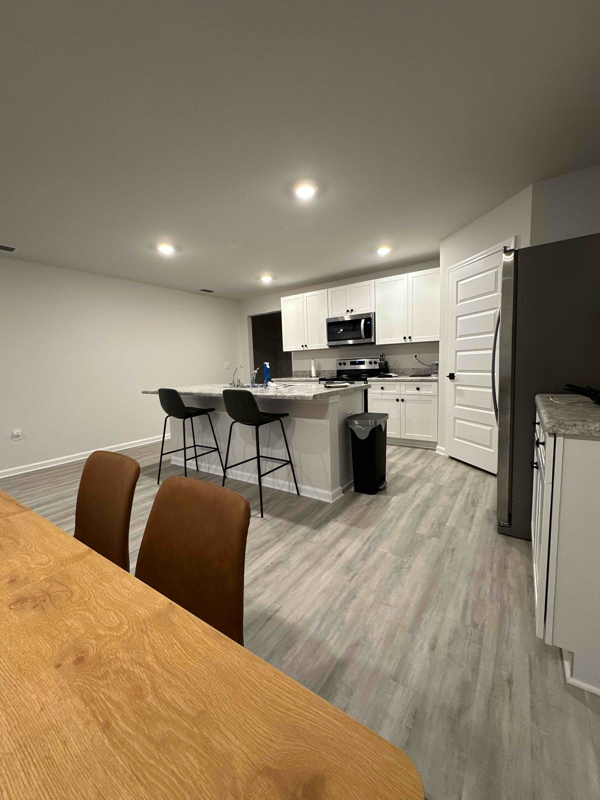 Foto del edificio - 5136 Rivergrass Dr