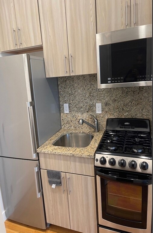 Foto del edificio - 16 5th St