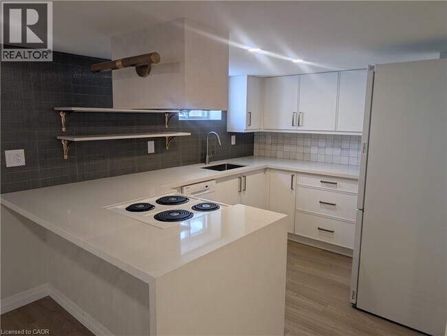 Photo du bâtiment - 184 Plains Rd E