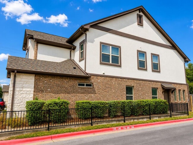 Building Photo - 2304 S Lakeline Blvd