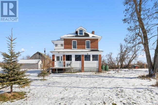 Building Photo - 1804 Sturgeon Rd