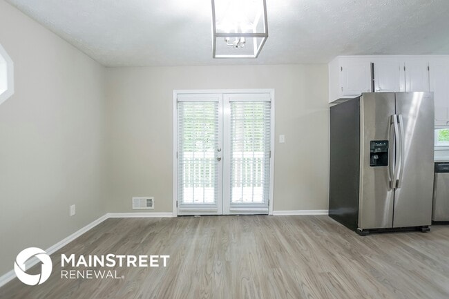 Foto del edificio - 141 Dogwood Ct