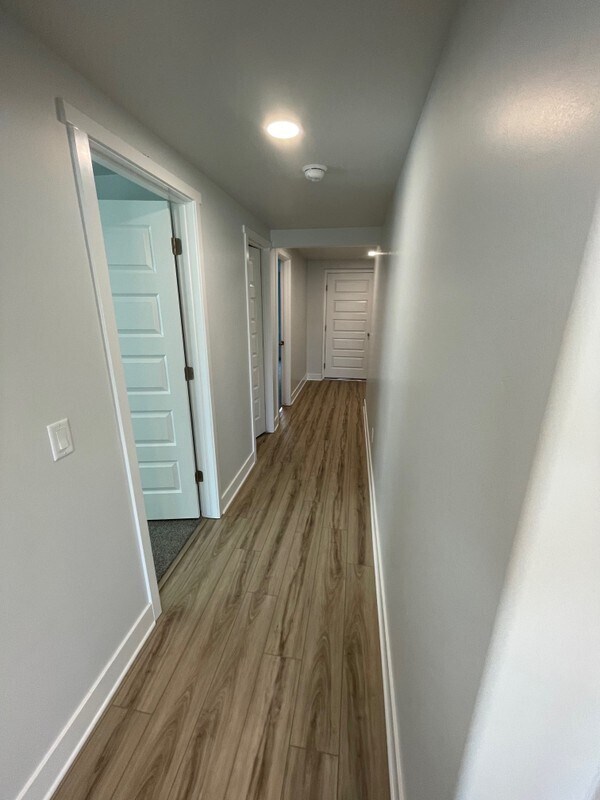 Foto del edificio - 946 N Olson Dr