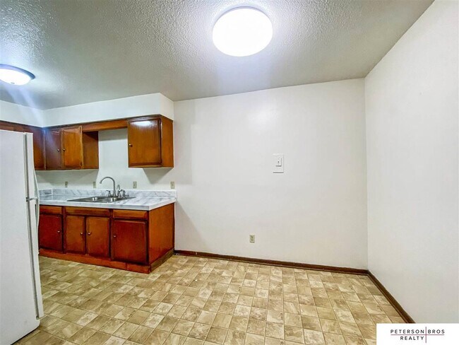 Building Photo - 3715 Harrison St