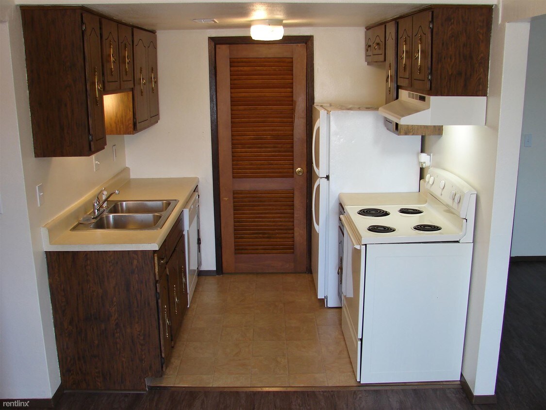 Primary Photo - 2508 Eastview Dr