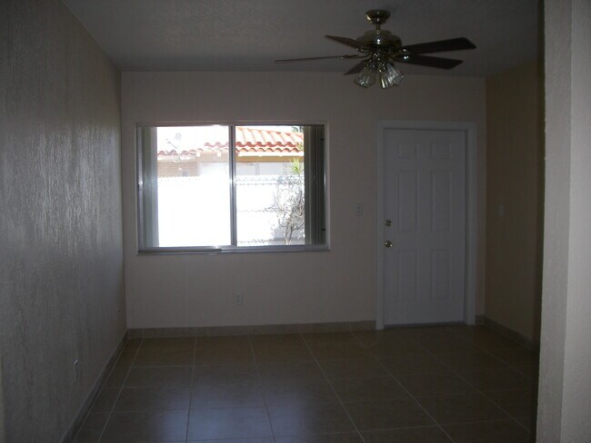 Building Photo - 3810 NW 65th Ave