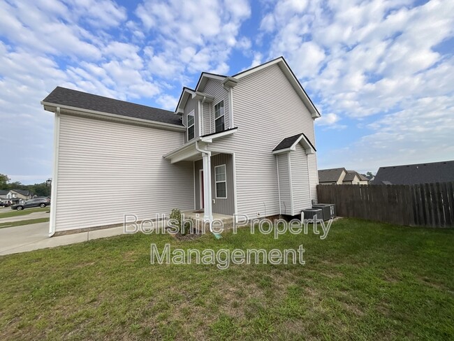 Foto del edificio - 1149 Eagles Nest Ln