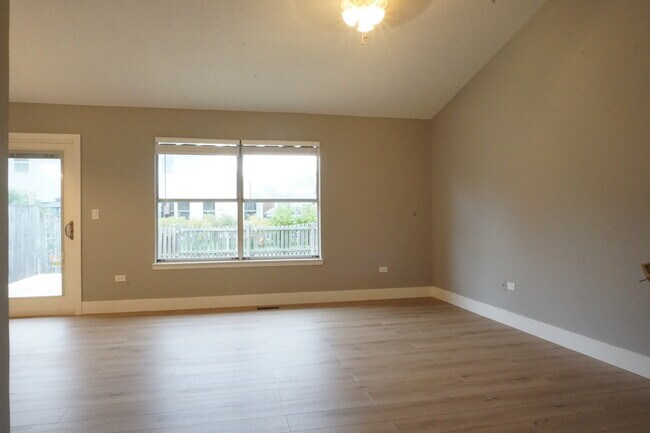 Foto del edificio - 510 Lasalle Ln