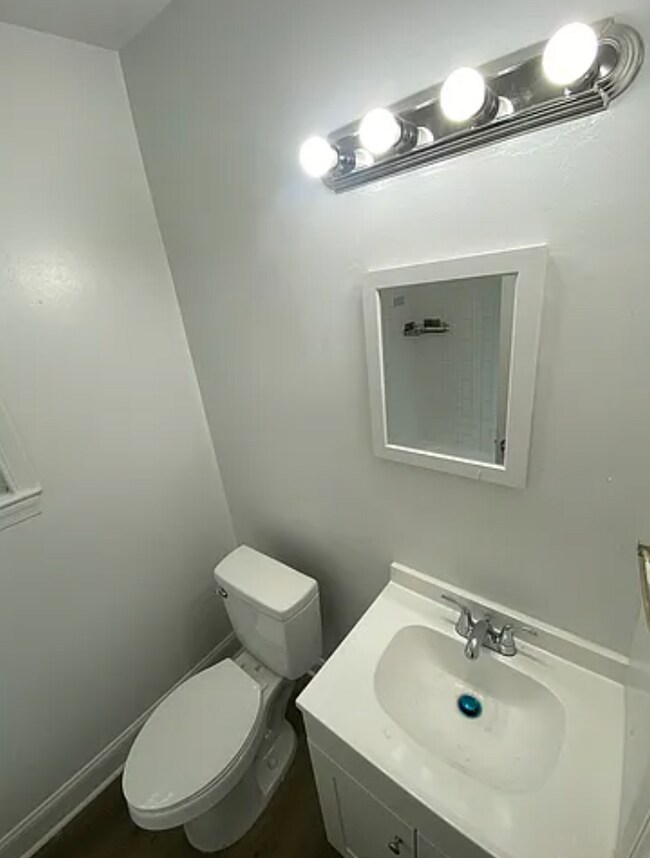 Foto del edificio - 3217 Dubois Pl SE