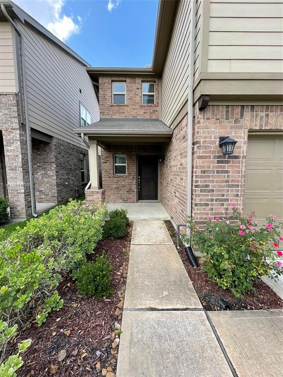 Foto del edificio - 15827 Copper Oak Ln