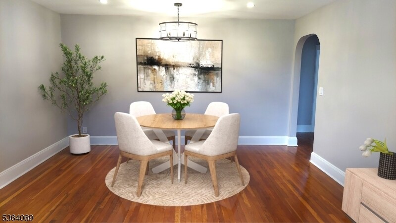 Foto principal - 575 Belleville Ave