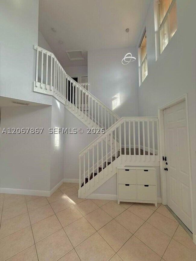 Foto del edificio - 922 NW 134th Ave