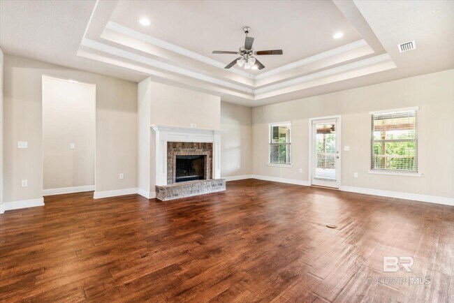 Foto del edificio - 13149 Kinlock Falls Ave