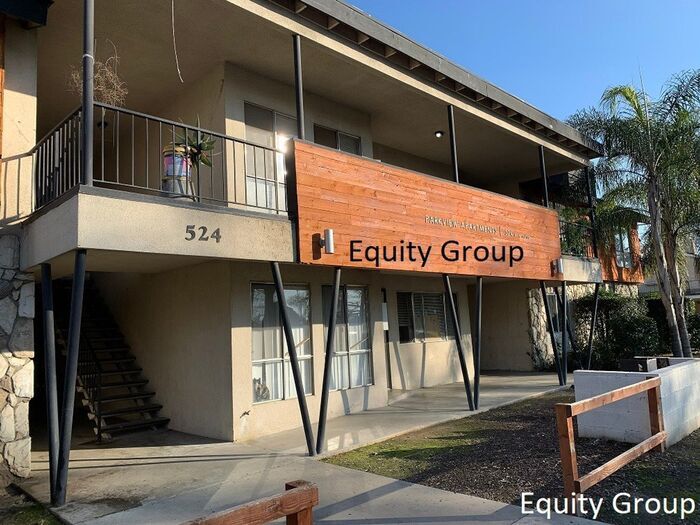 Primary Photo - 524 S Encina St