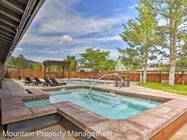 Building Photo - Studio, 1 bath House - 2305 Sidewinder Dri...