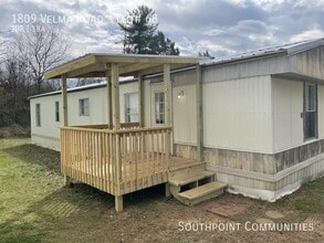 Building Photo - 1809 Velma Rd