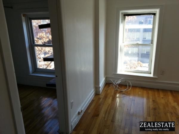 Foto del edificio - 48 4th Ave