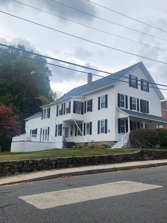 147 Dresser St Unit 2, Southbridge, MA 01550 Room for Rent in