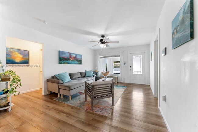 Foto del edificio - 2625 SW 67th Ave